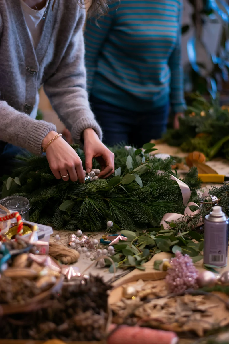 Workshop: Adventskranz binden & dekorieren | Fr. 27.11.2026 von 16:30 bis 19 Uhr