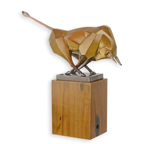 Dekofigur Stier Cubismo Bronze im Kubistischen Stil auf Holzsockel