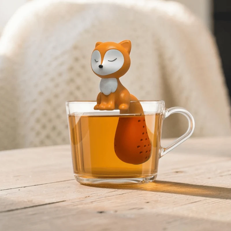 Träumender Fuchs Tee-Ei aus Silikon