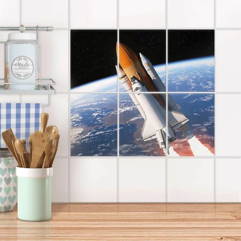 Fliesenaufkleber [hoch] für Küche & Bad - Design: Space Traveller