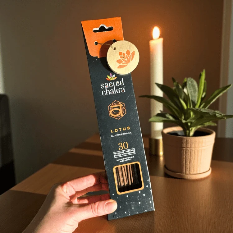 Sacred Chakra Räucherstäbchen mit Holzhalter – 40 Sticks für Balance & Achtsamkeit