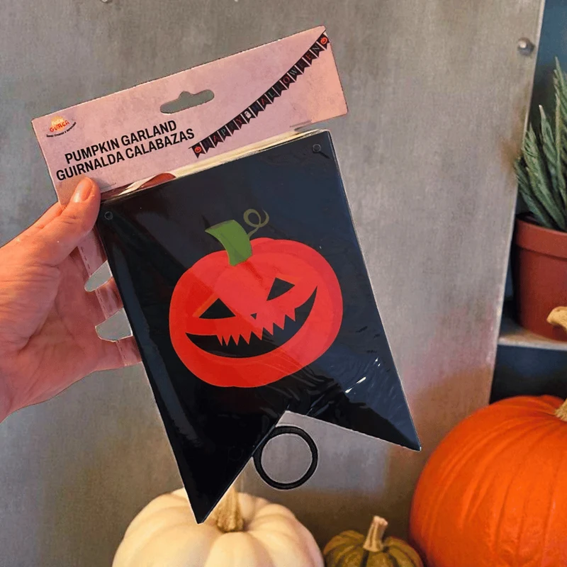 Happy Halloween Wimpelgirlande – 300 cm pure Spooky Vibes